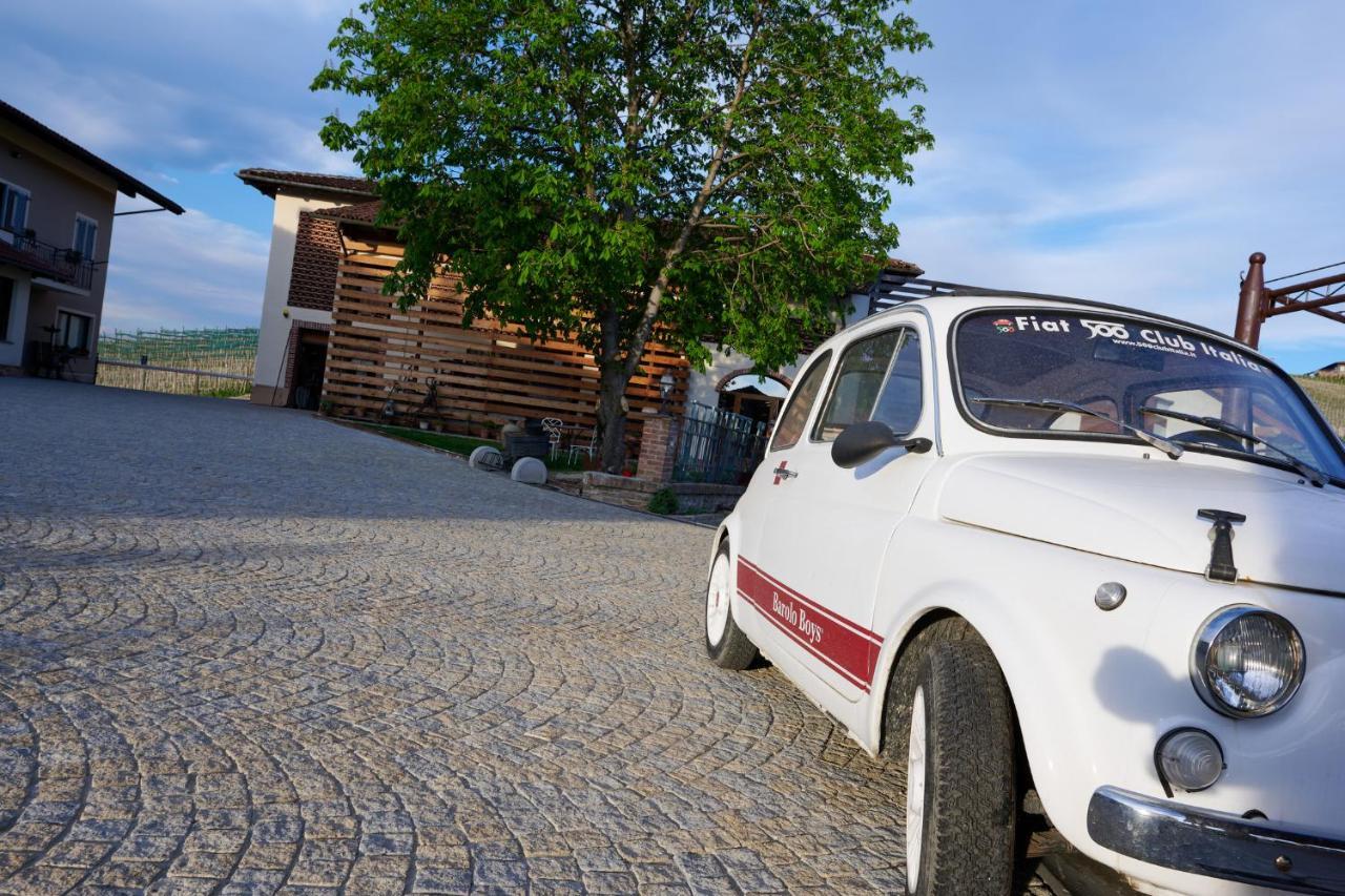 Agriturismo Cascina Sciulun Monforte D'Alba Exterior photo